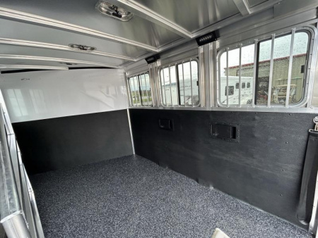New Price Reduced $3,400 !! 2024 Exiss Express SS 3 Horse Trailer-Easy Care Flooring- Stud Divider-LED Lights