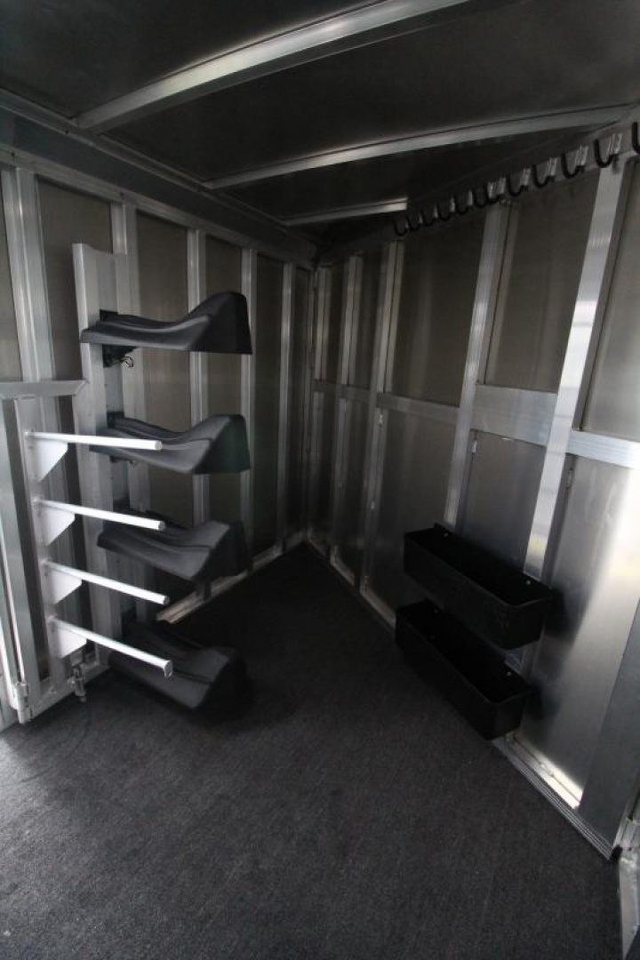 Guide Rack Featherlite New 2024 Featherlite 9600 4 Horse Trailer-$2500 BELOW COST!!- All ...