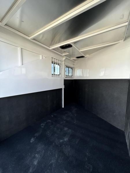 New Price Reduced $600 2024 Trails West Adventure II MX 2H BP - Swing Out Saddle Rack - 6'9'' Wide/7'0 Tall - Water Tank - Triple Wall Construction