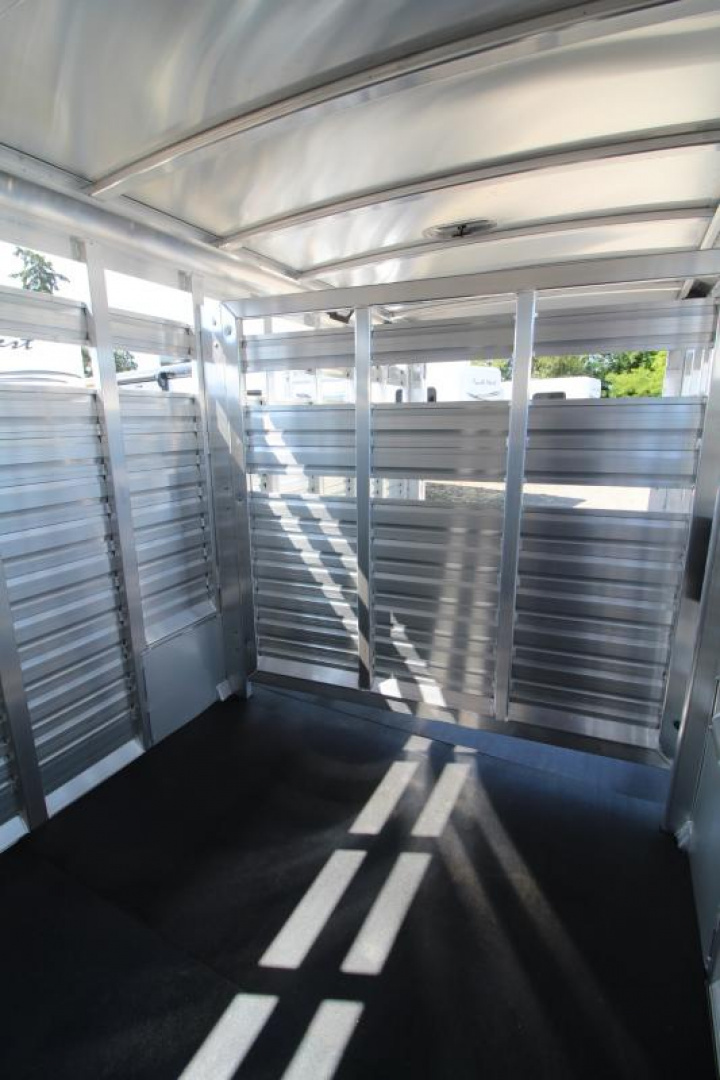 New Price Drop $3000-2025 Exiss Trailers STC 7020 Stock / Stock Combo Trailer-7'2" Tall-Rubber Mats-Stainless Steel Front Nose-Rear Gate w/Slider