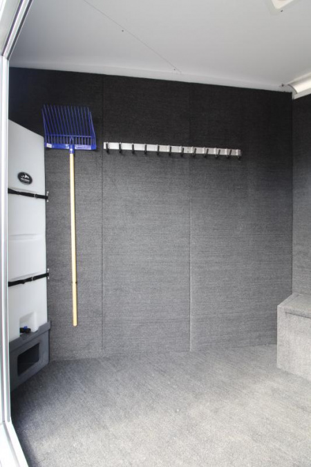 New PRICE REDUCED $3700! 2025 Featherlite 9400 2 Horse Trailer-Premier Tack-7'6" Tall-36" Slant Wall Dressing Room-Lined & Insulated Tack Room Ceiling-Easy Care Floor