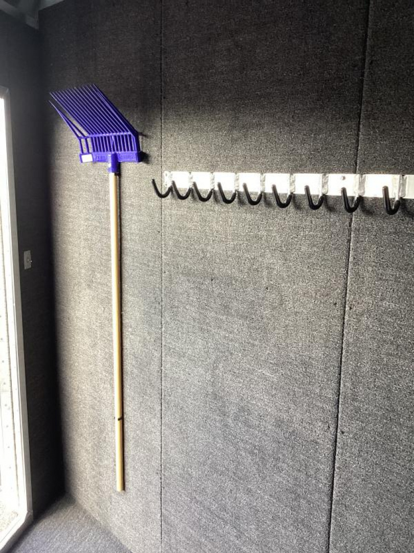 New REDUCED $2100! 2025 Featherlite PREMIERE TACK. Loaded! 7'6" Tall. HUGE SIDE TACK. INSULATED DRESSING ROOM. LOADED!