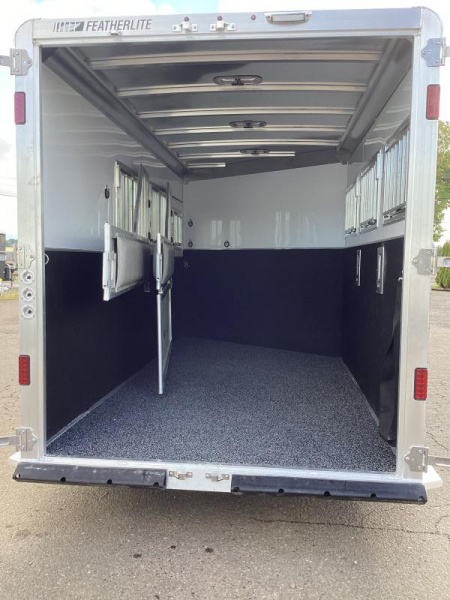 New REDUCED $2100! 2025 Featherlite PREMIERE TACK. Loaded! 7'6" Tall. HUGE SIDE TACK. INSULATED DRESSING ROOM. LOADED!