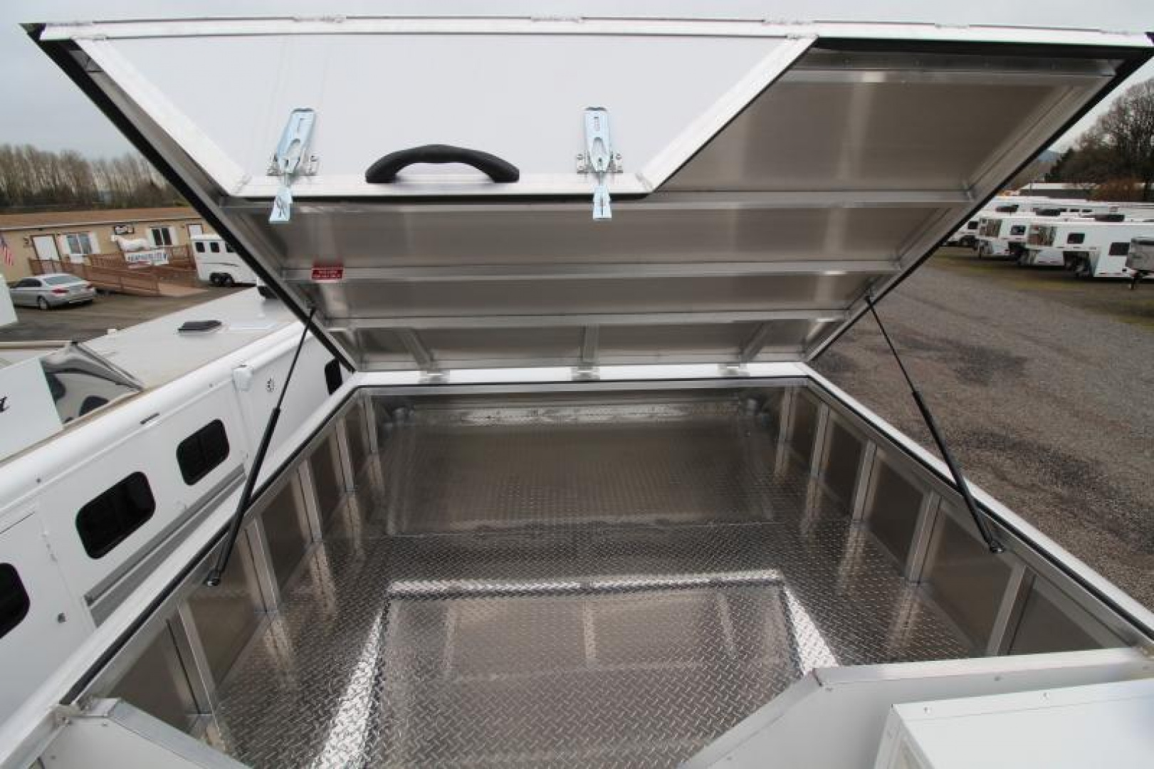 New PRICE REDUCED $10,000! 2025 SMC Laramie 8413SSR - Fully Loaded!!! Keyless Entry-Solar Panel-Hay pod W/Platform & Much More!!