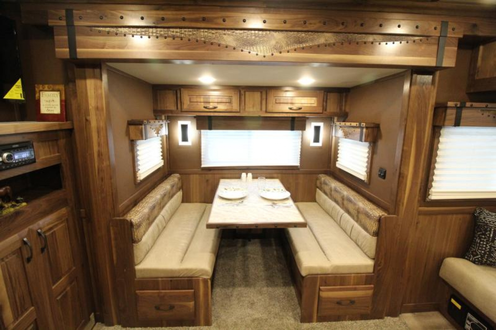 New PRICE REDUCED $10,000! 2025 SMC Laramie 8413SSR - Fully Loaded!!! Keyless Entry-Solar Panel-Hay pod W/Platform & Much More!!