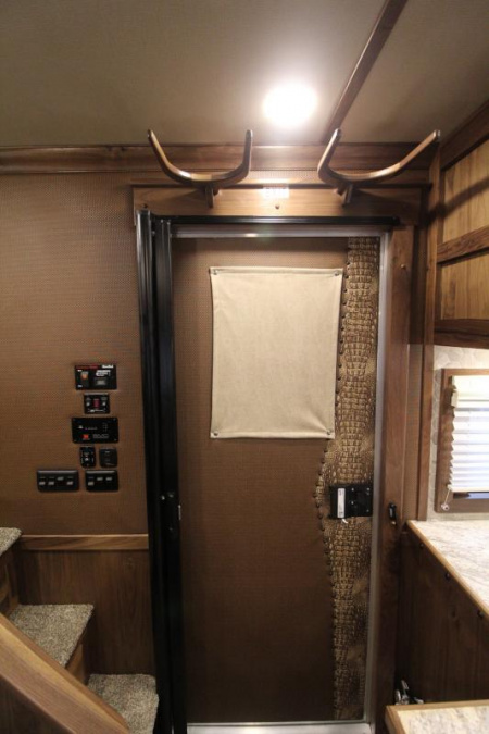 New PRICE REDUCED $10,000! 2025 SMC Laramie 8413SSR - Fully Loaded!!! Keyless Entry-Solar Panel-Hay pod W/Platform & Much More!!