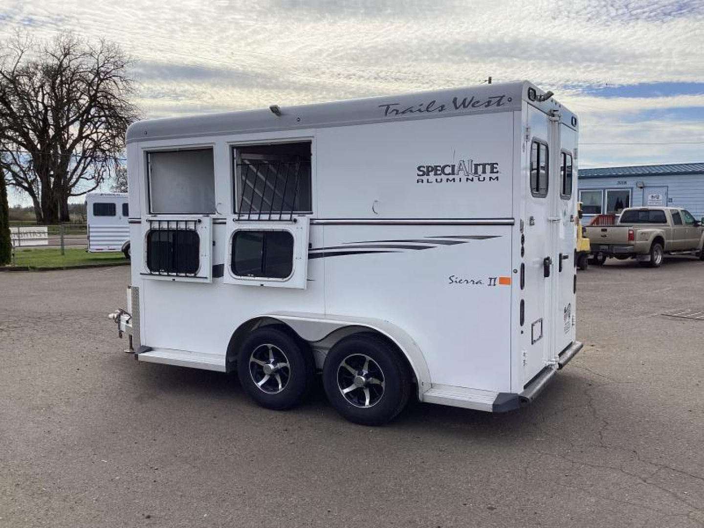 Used 2017 Trails West Sierra 2 Horse Trailer - Insulated Roof- Great Tack Room! - Alum Wheels