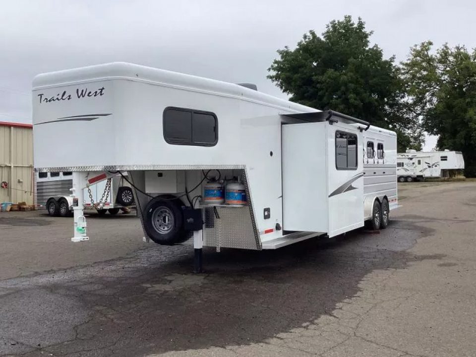 2026 Trails West SIERRA
