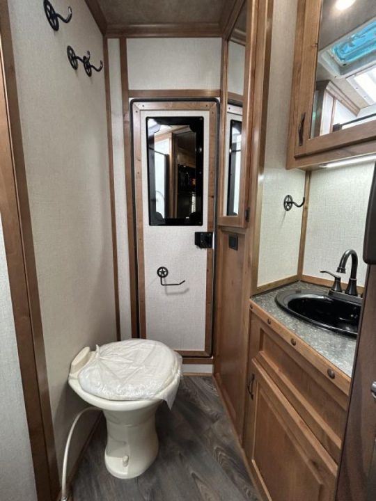 New ON ORDER!!! 2025 Trails West CLASSIC 10X10 2 Horse Trailer