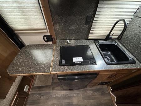 New ON ORDER!!! 2025 Trails West CLASSIC 10X10 2 Horse Trailer