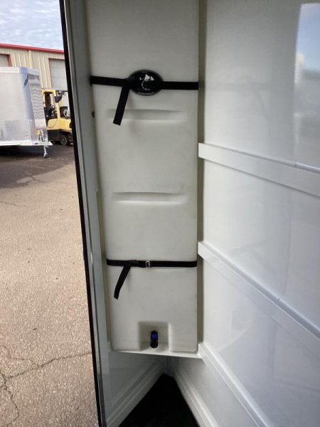 New 2025 Thuro-Bilt Renegade 3 Horse Trailer-7' Tall- Extra Divider Catch- 1' Added Length-Swing Out Saddle Rack