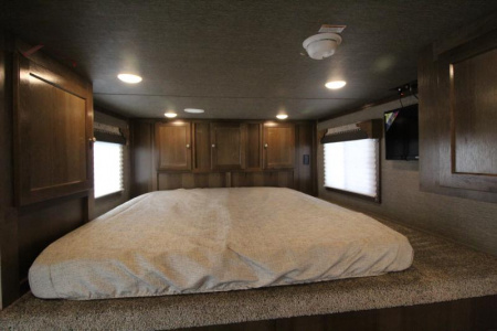 New Price Reduced $5000! 2025 SMC Horse Trailers Patriot 8310 3 Horse-All Aluminum-Real wood interior- Loaded w/ features!