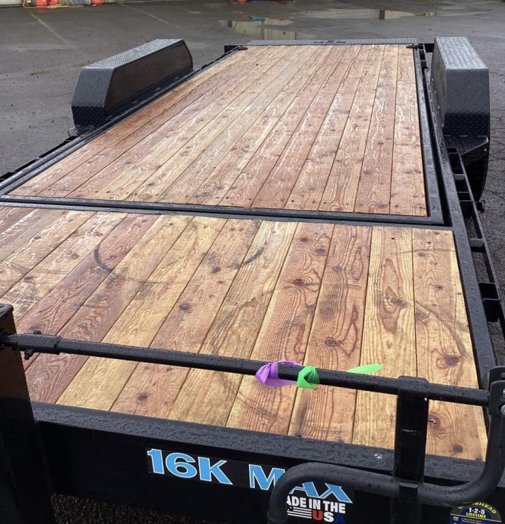 New Price Reduced $2200 -2025 Teton 22' Tilt Deck-16K Trailer-6' Stationary w/ 16' Gravity Tilt-Chain Box