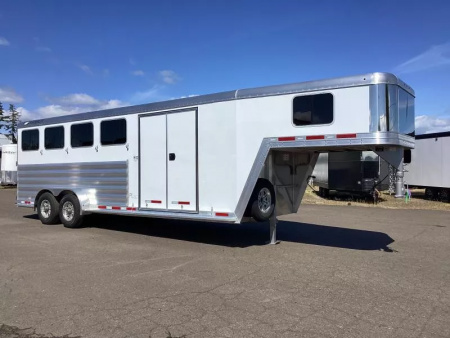 New PRICE REDUCED $1400-2025 Featherlite 9600 Premier Tack 4 Horse Trailer