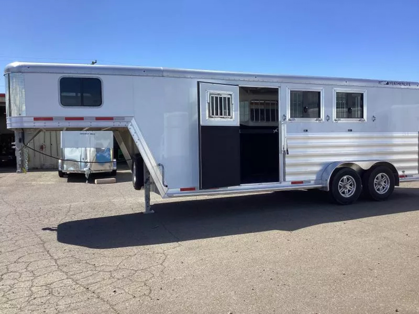 New Price Reduced $500!2025 Featherlite 9600 3 Horse-Premier Tack-7' Tall-50" Slant Wall Dressing Room-Water Tank