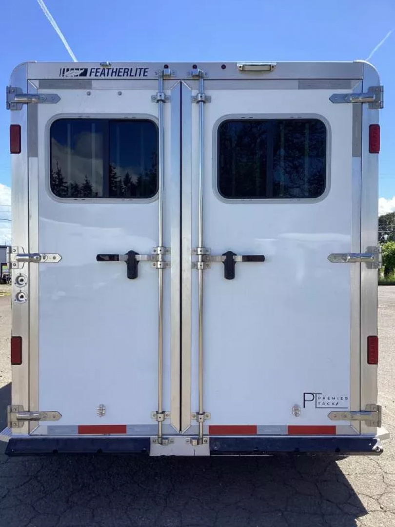 New Price Reduced $500!2025 Featherlite 9600 3 Horse-Premier Tack-7' Tall-50" Slant Wall Dressing Room-Water Tank