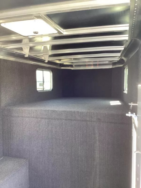 New Price Reduced $500!2025 Featherlite 9600 3 Horse-Premier Tack-7' Tall-50" Slant Wall Dressing Room-Water Tank
