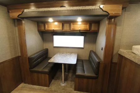 New 2026 SMC Patriot P29SRK - 9FT SW w/ Slide LQ. All Alum. All Real Wood Interior. 2 Horse Trailer