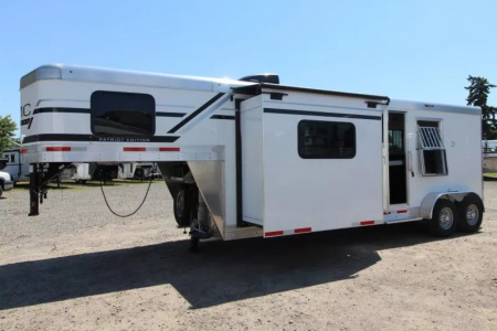 New 2026 SMC Patriot P29SRK - 9FT SW w/ Slide LQ. All Alum. All Real Wood Interior. 2 Horse Trailer