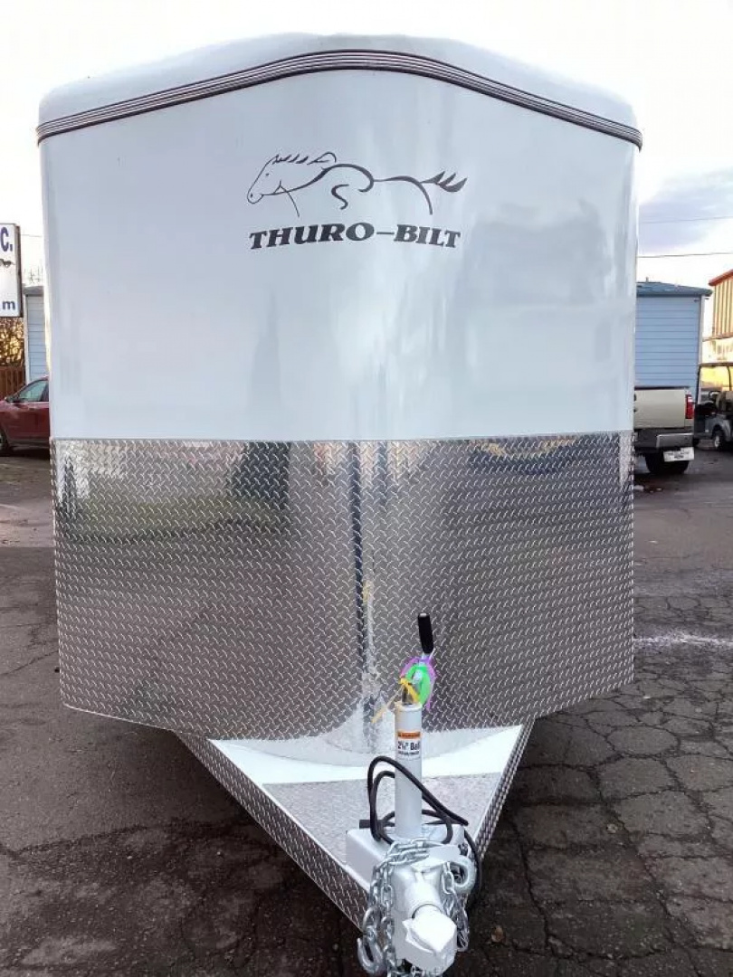 New 2026 Thuro-Bilt Shilo 3 Horse Trailer- one foot extra length- extra divider catch- rear flood light-single rear door
