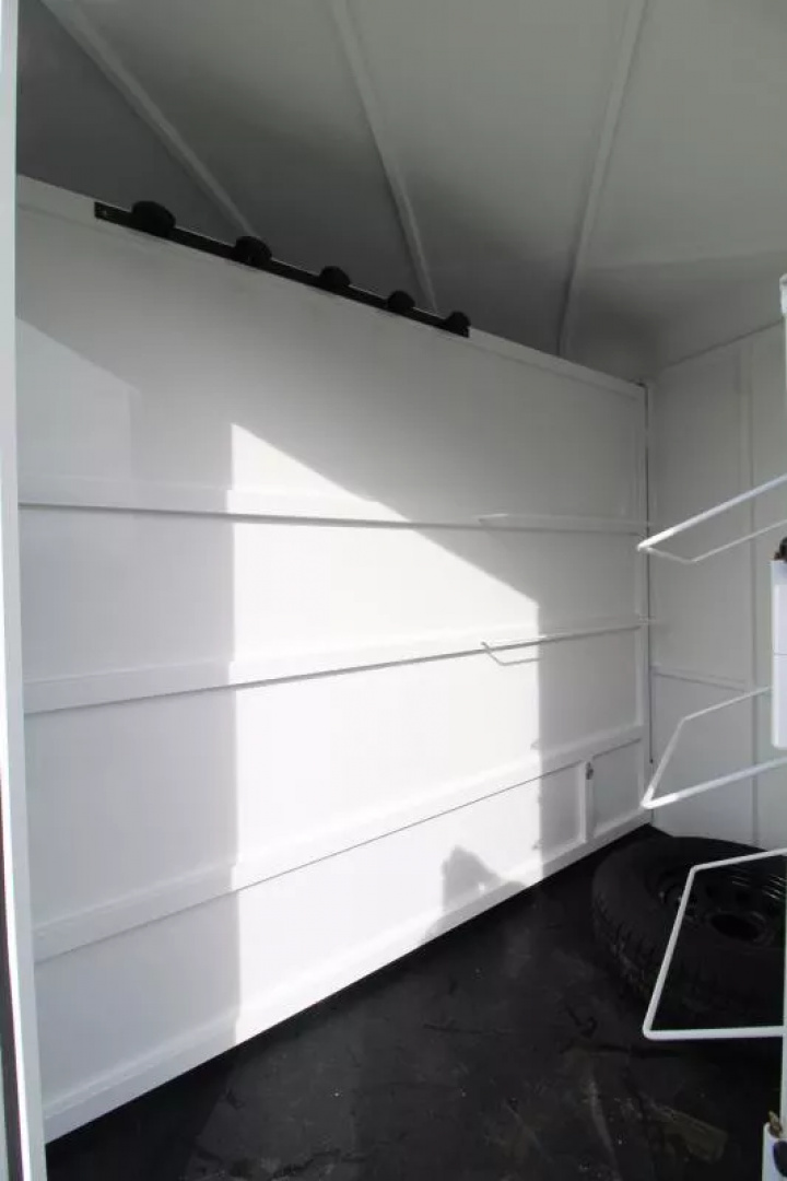 New 2026 Thuro-Bilt Wrangler 3 Horse Trailer-Telescoping Padded Dividers-Swing-Out Saddle Tree- Spare Tire- Extra Divider Catch