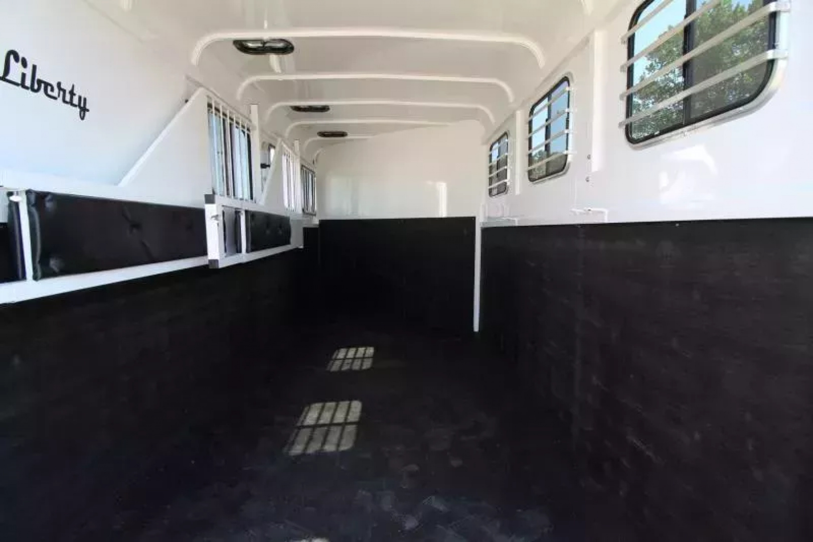 New 2026 Thuro-Bilt Liberty 3 Horse Trailer 7'6" Tall-Extra Divider Catch- Swing out saddle rack Horse Trailer