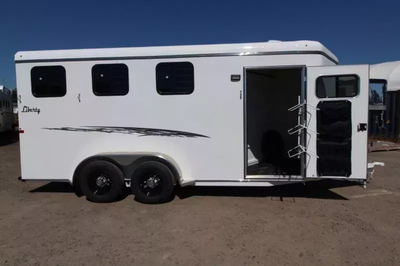 New 2026 Thuro-Bilt Liberty 3 Horse Trailer 7'6" Tall-Extra Divider Catch- Swing out saddle rack Horse Trailer