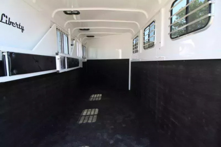 New 2026 Thuro-Bilt Liberty 3 Horse Trailer 7'6" Tall-Extra Divider Catch- Swing out saddle rack Horse Trailer