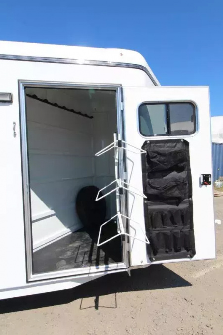 New 2026 Thuro-Bilt Liberty 3 Horse Trailer 7'6" Tall-Extra Divider Catch- Swing out saddle rack Horse Trailer