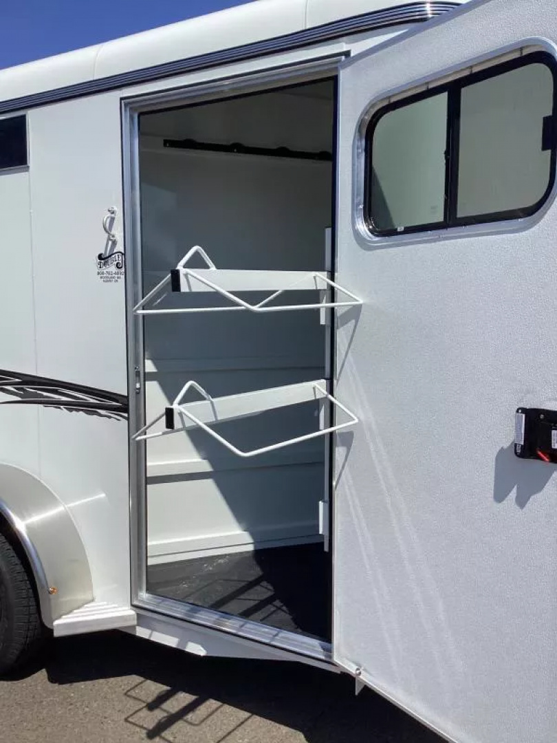 New 2026 Thuro-Bilt Shilo 2 Horse Trailer-7'0" Tall- Extra Divider Catch- 1' Added Length-Rear Flood Light w/Toggle Switch