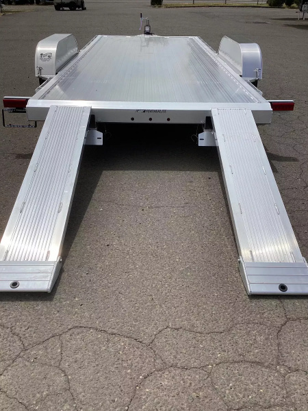 New 2025 Featherlite 2025 Featherlite 3182 - 20' Flatbed Car Hauler Trailer Aluminum Car Hauler
