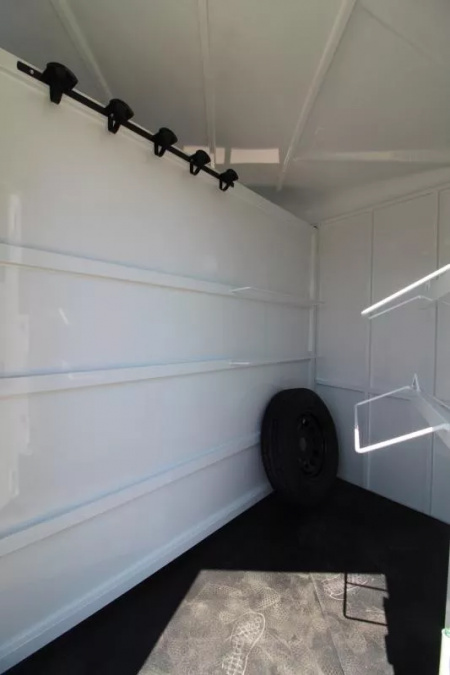 New 2026 Thuro-Bilt Wrangler 2 Horse Trailer-Telescoping Padded Dividers-Swing-Out Saddle Tree- Spare Tire- Extra Divider Catch Horse Trailer