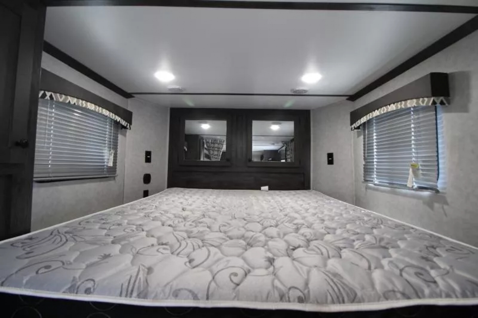 Used 2023 Bison Silverado 7311 - 11' SW Living Quarters - Lined & insulated Horse Area - Hi-Ties - Ramp - 3 Horse Trailer