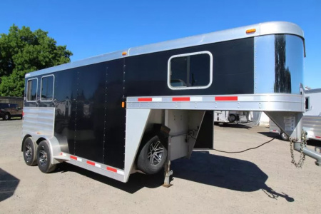 Used 2017 Exiss 7200 Large Dressing Room - Rear Tack - Movable saddle rack 2 Horse Aluminum Trailer