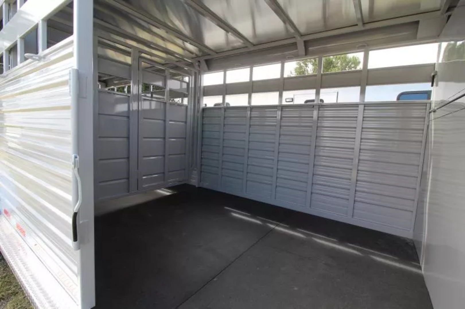 New 2026 Trails West Hotshot PRICE REDUCED! 20' Stock Trailer-Enclosed Rear Gate- Sort Gate in Center Gate