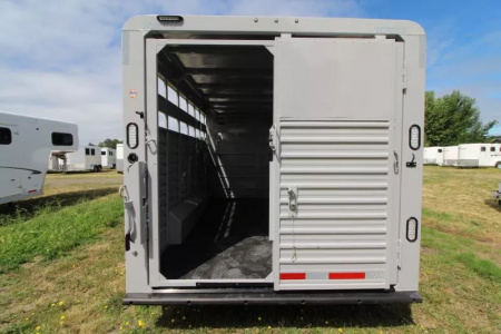 New 2026 Trails West Hotshot PRICE REDUCED! 20' Stock Trailer-Enclosed Rear Gate- Sort Gate in Center Gate