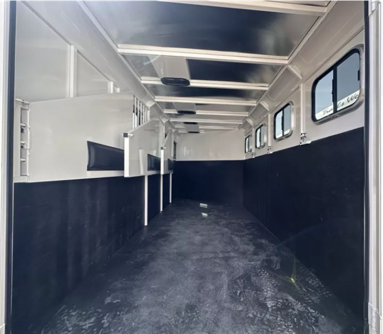 New 2026 Trails West Adventure 4 Horse GN Trailer