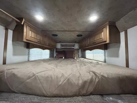 New 2026 Trails West Classic 10x15 3H LQ - Dinette in Slideout - Easy Care Flooring - Foldable Rear Tack - Big Fridge - Easy Care Flooring & More!