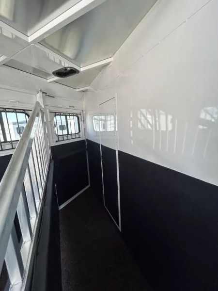 New 2026 Trails West Classic 10x15 3H LQ - Dinette in Slideout - Easy Care Flooring - Foldable Rear Tack - Big Fridge - Easy Care Flooring & More!