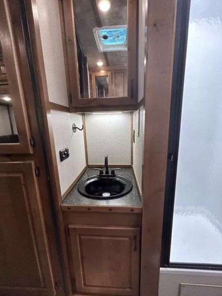 New 2026 Trails West Classic 10x15 3H LQ - Dinette in Slideout - Easy Care Flooring - Foldable Rear Tack - Big Fridge - Easy Care Flooring & More!