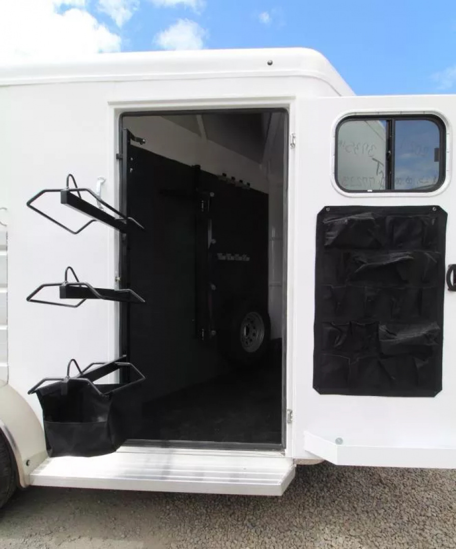 New 2026 Trails West Sierra II 2 Horse Trailer