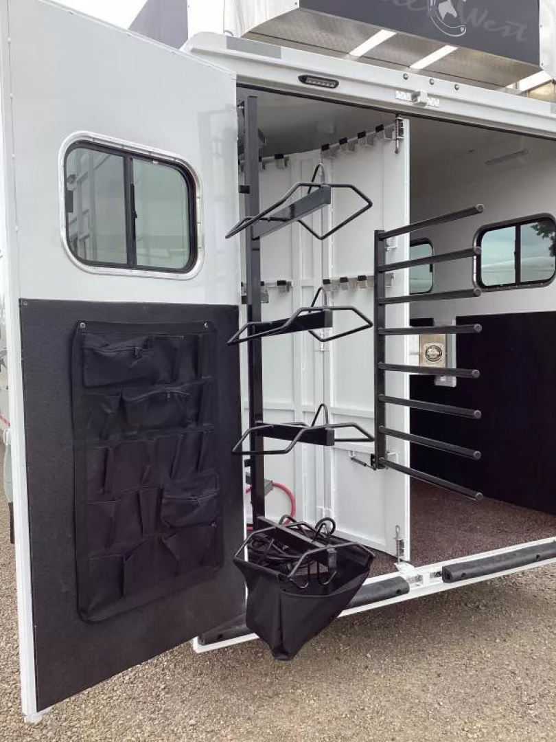 New 2026 Trails West Sierra 15x19 Horse Trailer w/Slide- Haypod & Ladder- Escape Door- Stud Divider-Mangers