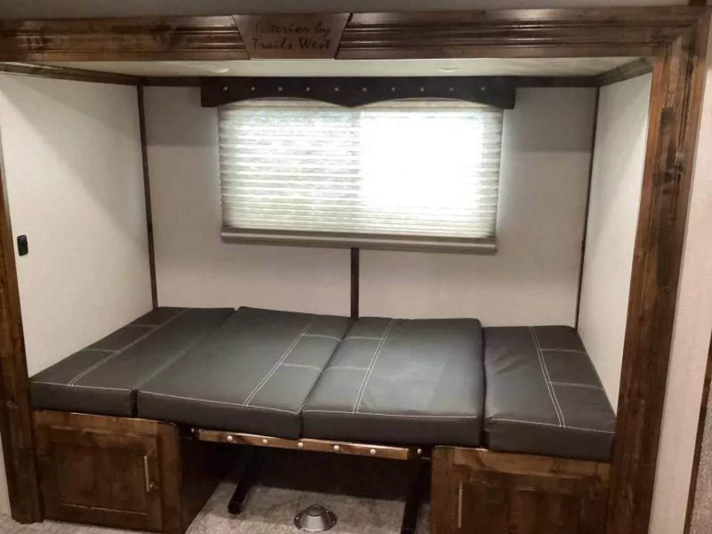 New 2026 Trails West Sierra 15x19 Horse Trailer w/Slide- Haypod & Ladder- Escape Door- Stud Divider-Mangers