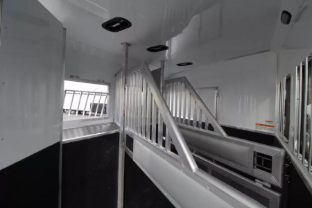 New PRICE REDUCED $5000 2026 SMC Patriot 8313SSR 3 Horse w/Slide-13ft SW 8'TALL 8'W-ALL REAL WOOD INT.-LOADED-SOFA & DINETTE-All Aluminum