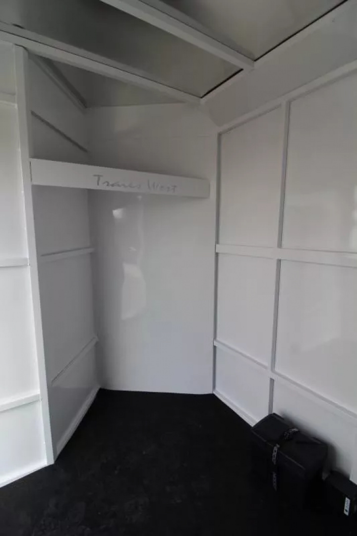 New 2026 Trails West Sierra PRICE REDUCED II 2 Horse Trailer-Side Tack-7'4" Tall - XL Dressing Room- Axle Upgrade- Convenience Package