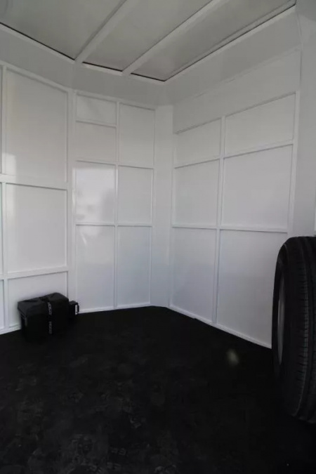 New 2026 Trails West Sierra PRICE REDUCED II 2 Horse Trailer-Side Tack-7'4" Tall - XL Dressing Room- Axle Upgrade- Convenience Package