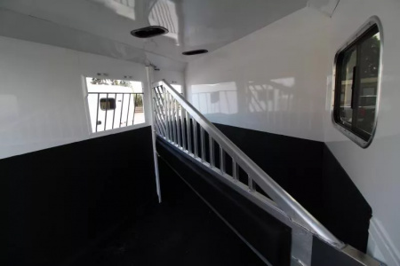 New 2026 Trails West Sierra PRICE REDUCED II 2 Horse Trailer-Side Tack-7'4" Tall - XL Dressing Room- Axle Upgrade- Convenience Package