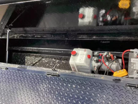 New 2025 Teton Trailer PRICE REDUCED $1850! 2025 Teton  Dump Trailer 14' long x 82'' wide-14k- Scissor lift- XL chain box-tarp system! Dump Trailer