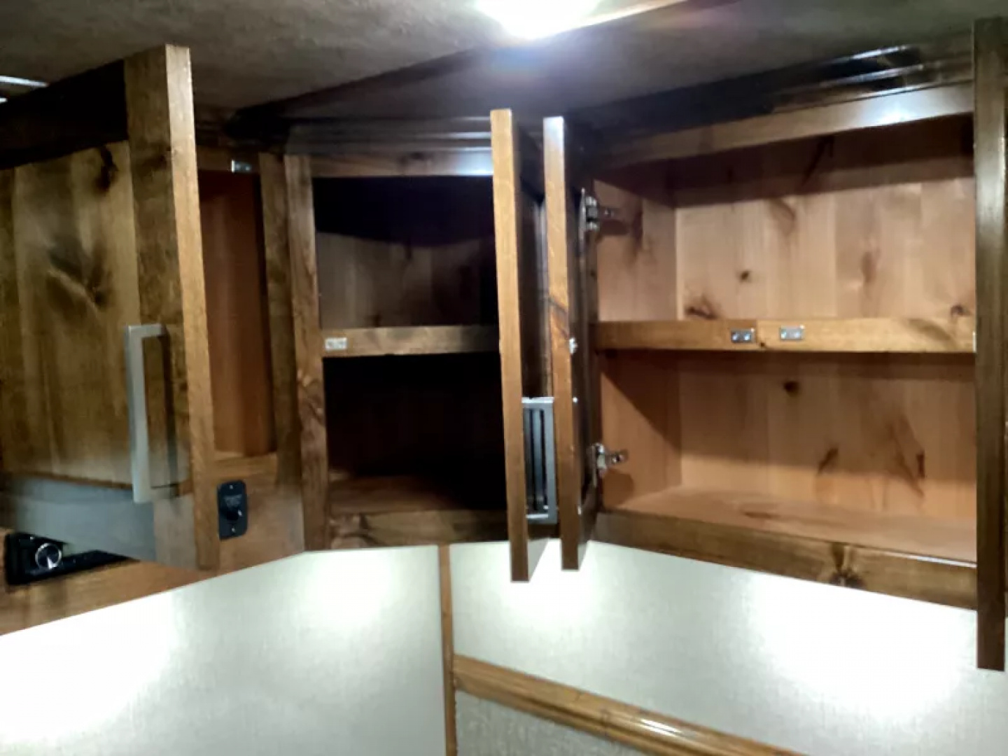 New PRICE REDUCED 2026 Trails West Sierra 13x17 Living Quarters w/ Slide-out - SOLAR!! - Hay Pod - 3 Horse Trailer