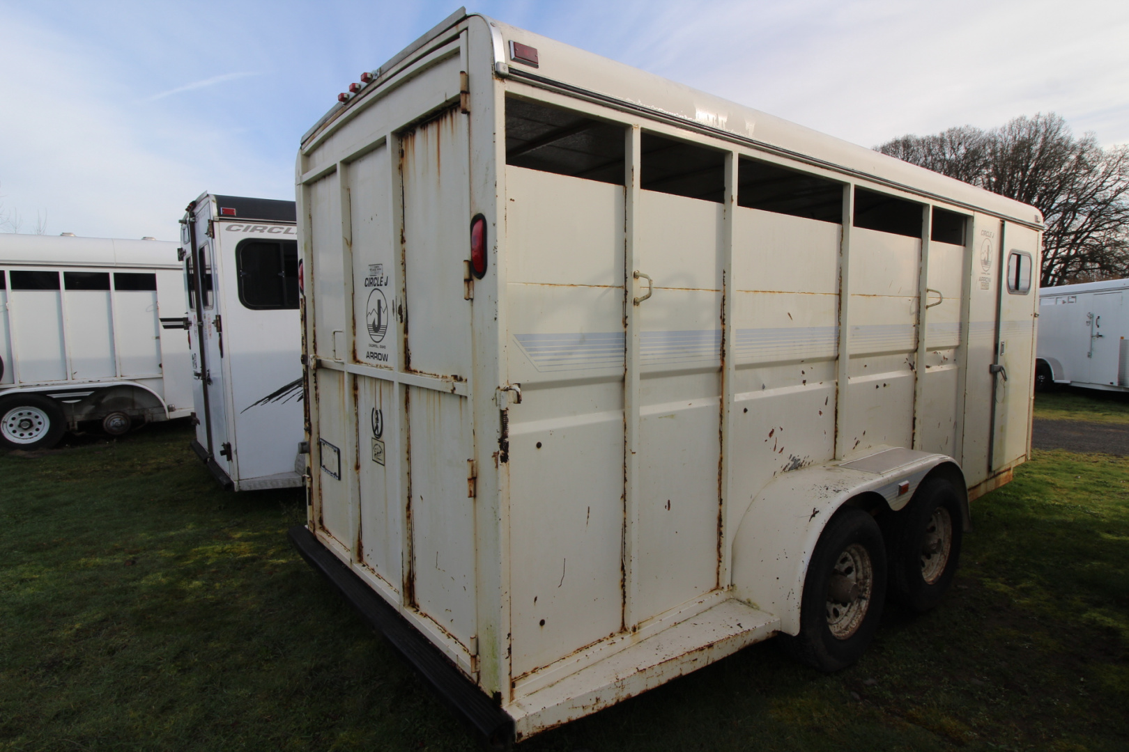 Used 1995 Circle J 4 Horse Trailer - Adjustable Dividers